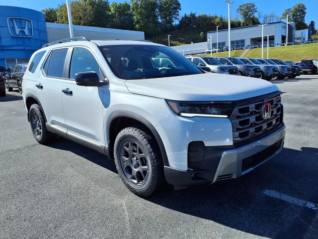 2026 Honda Pilot TrailSport