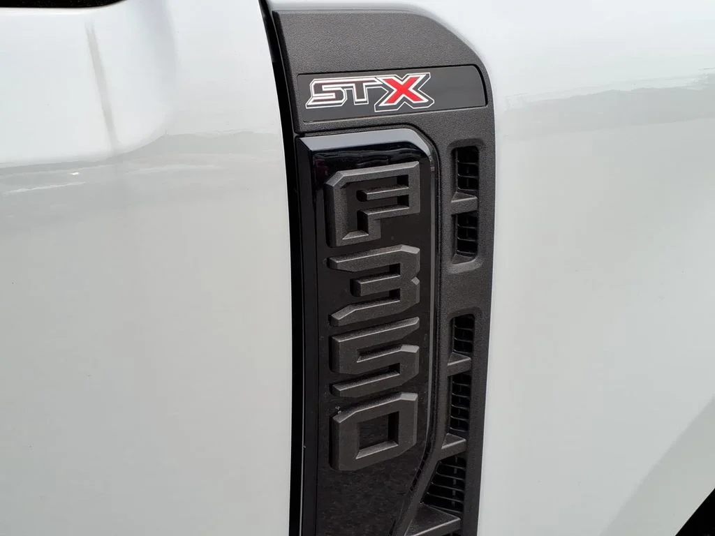 New 2026 Avalanche Ford XL image 10