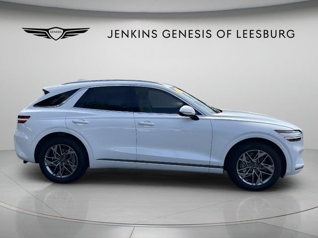 Used 2024 White Genesis 2.5T image 3