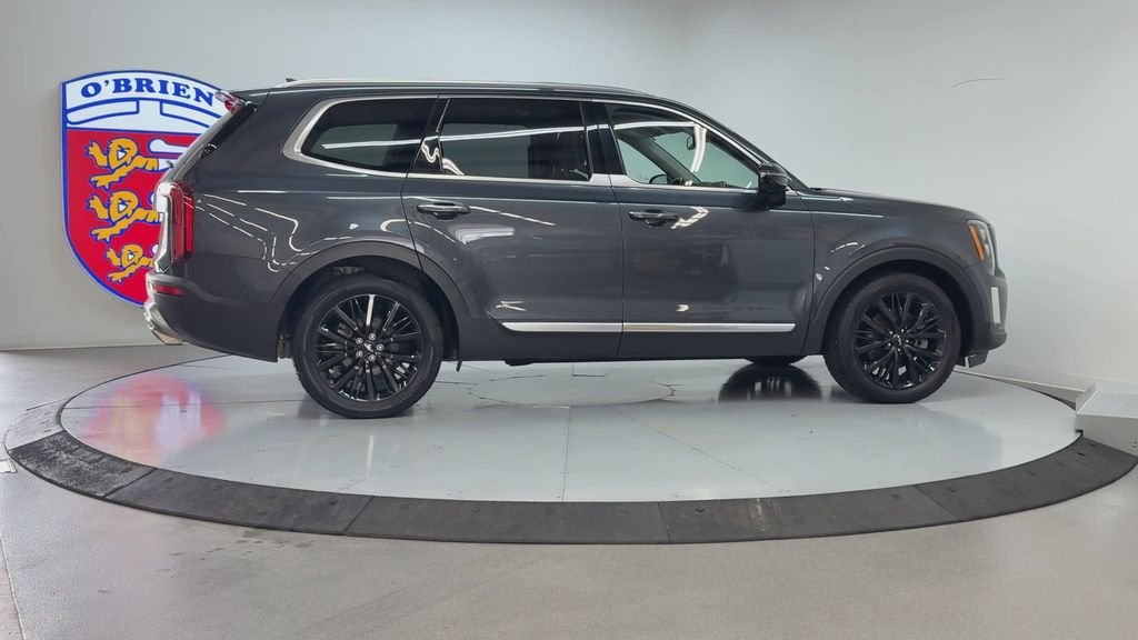 Used 2022 Grey Kia SX image 4