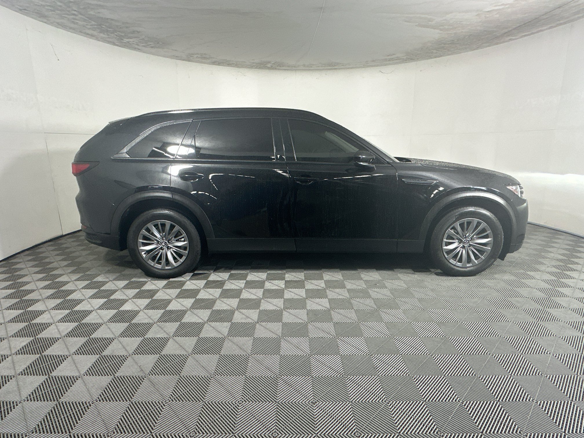 Used 2024 Jet Black Mica Mazda 3.3 Turbo Preferred image 2