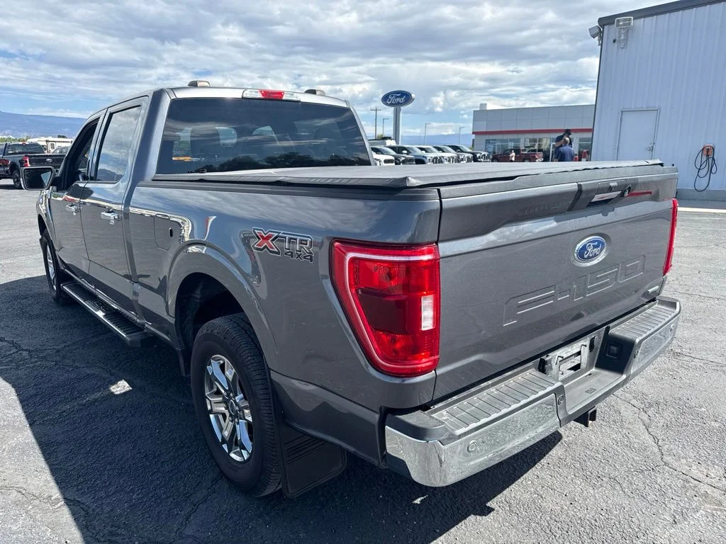 Used 2021 Gray Ford XLT image 13