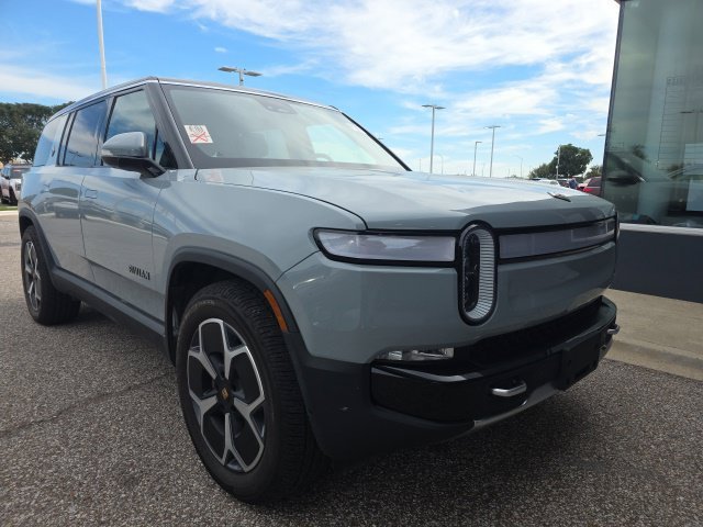 Used 2024 Gray Rivian Adventure Dual Motor Standard Pack image 1