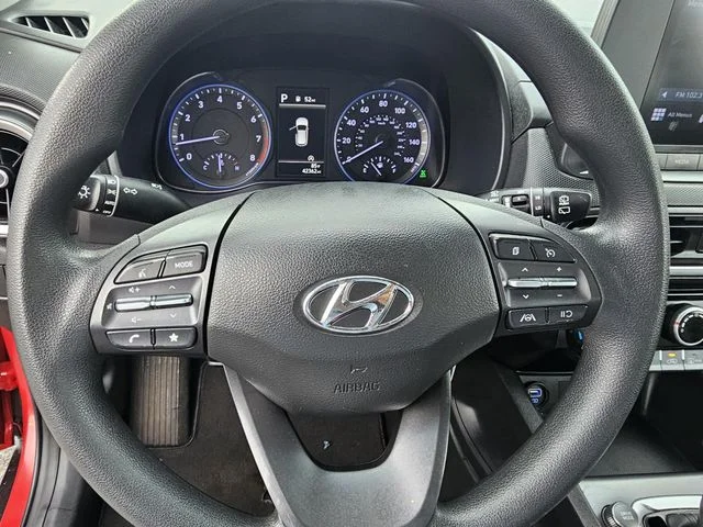 Used 2022 Pulse Red Hyundai SE image 26