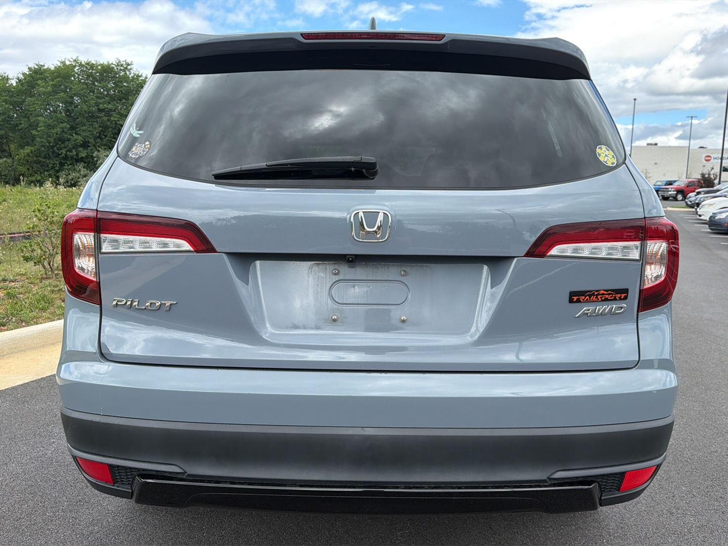 Used 2022 Sonic Gray Pearl Honda TrailSport image 2