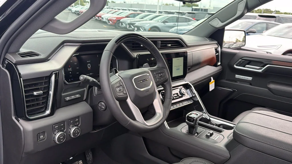 2026 GMC Sierra 1500 Denali - Photo 9