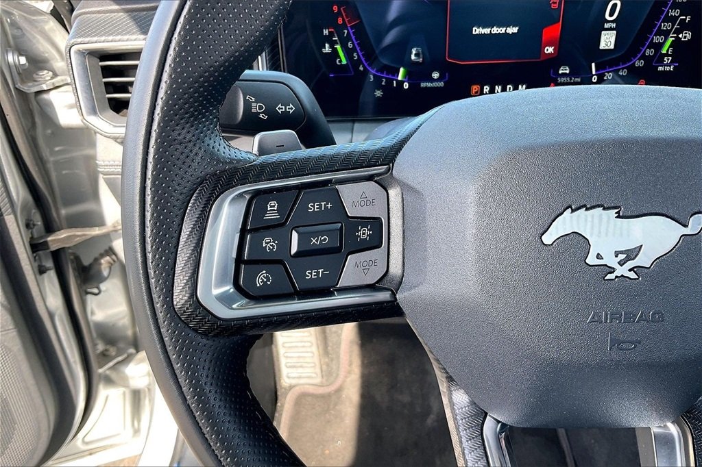 2024 FORD MUSTANG - Image 16