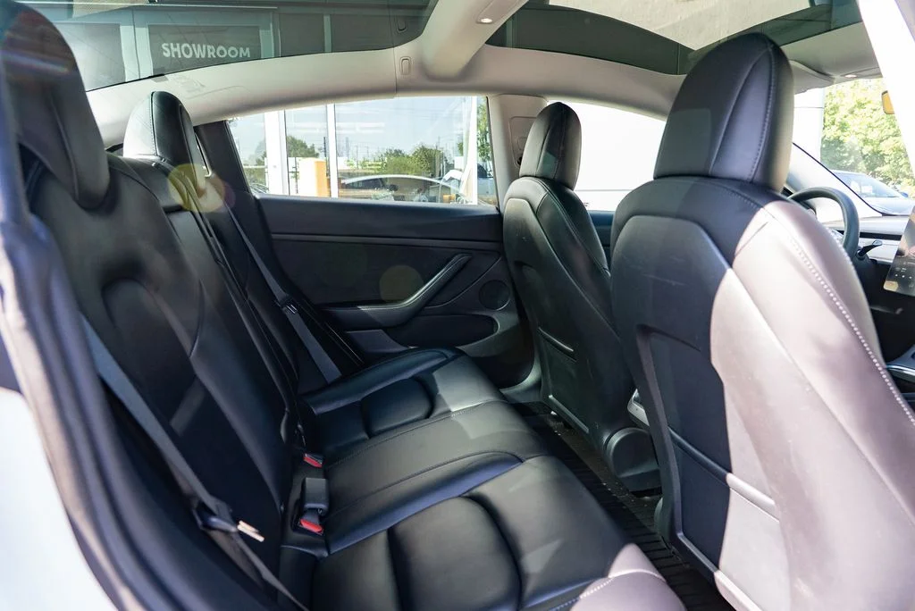 Used 2022 White Tesla Long Range image 21