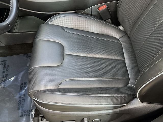Used 2023 Red Hyundai SEL image 19