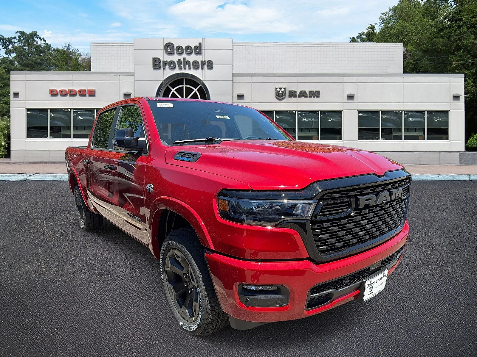 New 2026 Molten Red Pearl-Coat Exterior Paint RAM Big Horn Crew Cab 4x4 5