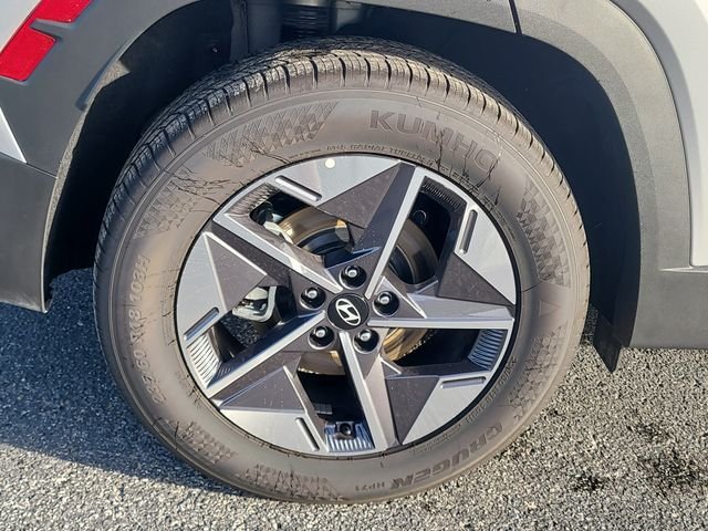 Used 2026 Silver Hyundai SEL image 8