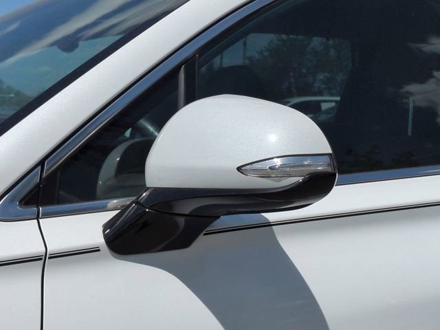 Used 2022 Gray Hyundai SEL Convenience image 12