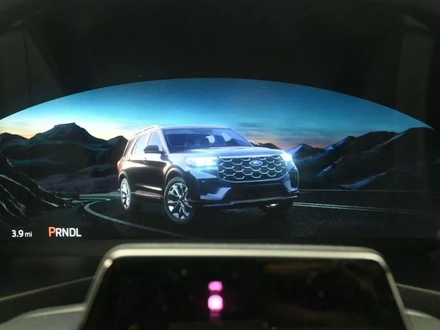 New 2026 Gray Ford Platinum image 14