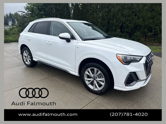 2022 Audi Q3 Premium