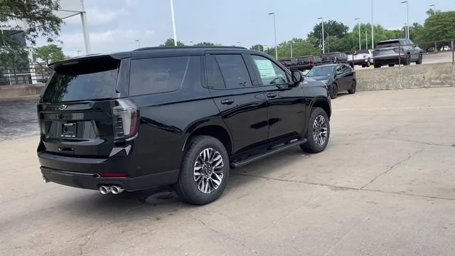2026 Chevrolet Tahoe Z71 - Photo 8