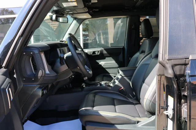2025 Ford Bronco 4-Door Outer Banks - Photo 14