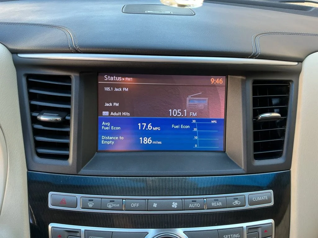 Used 2016 Black INFINITI Base image 15