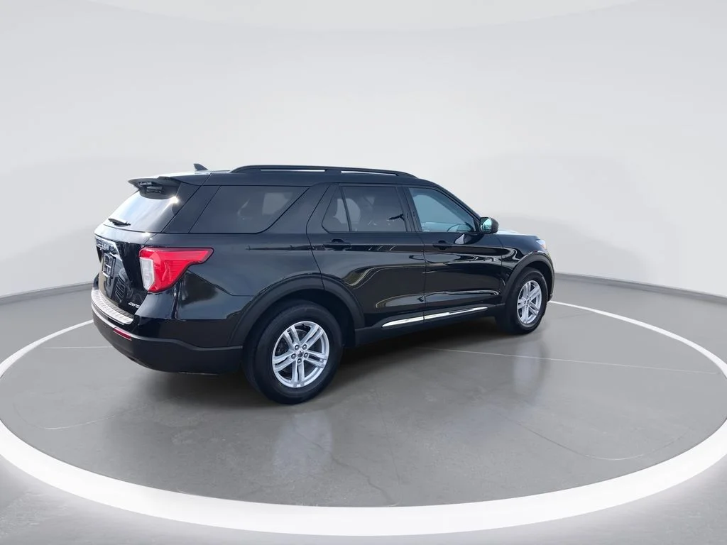 Used 2022 Black Ford XLT image 8