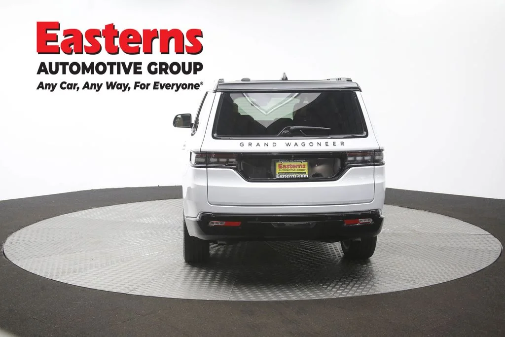 Used 2025 White Jeep Series III image 42