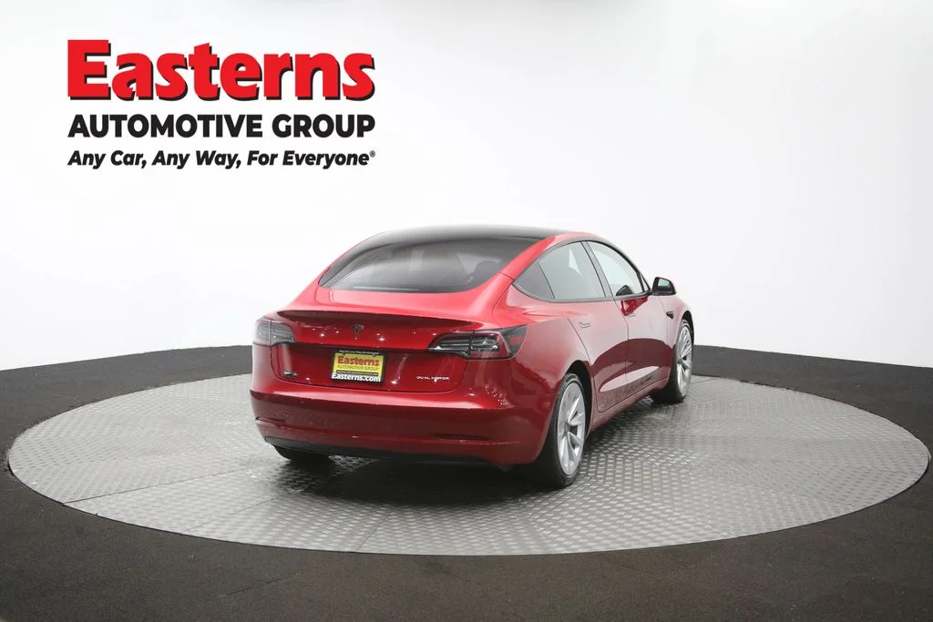 Used 2021 Red Tesla Long Range image 33
