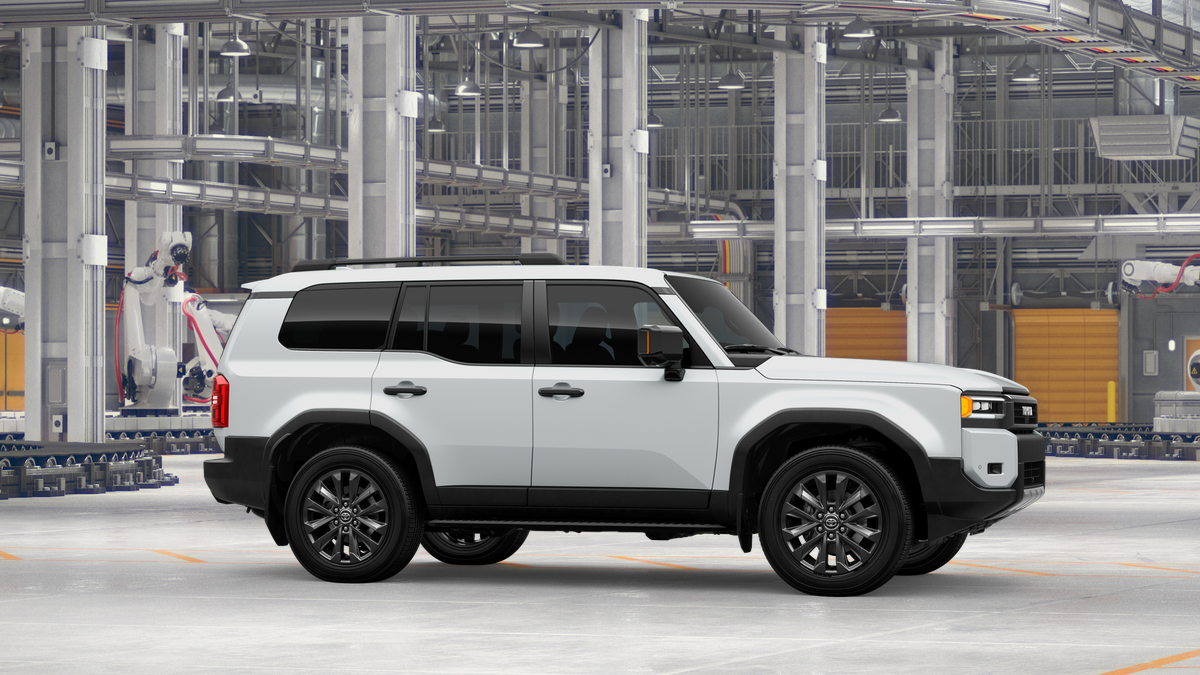 New 2027 Wind Chill Pearl Toyota Land Cruiser image 13