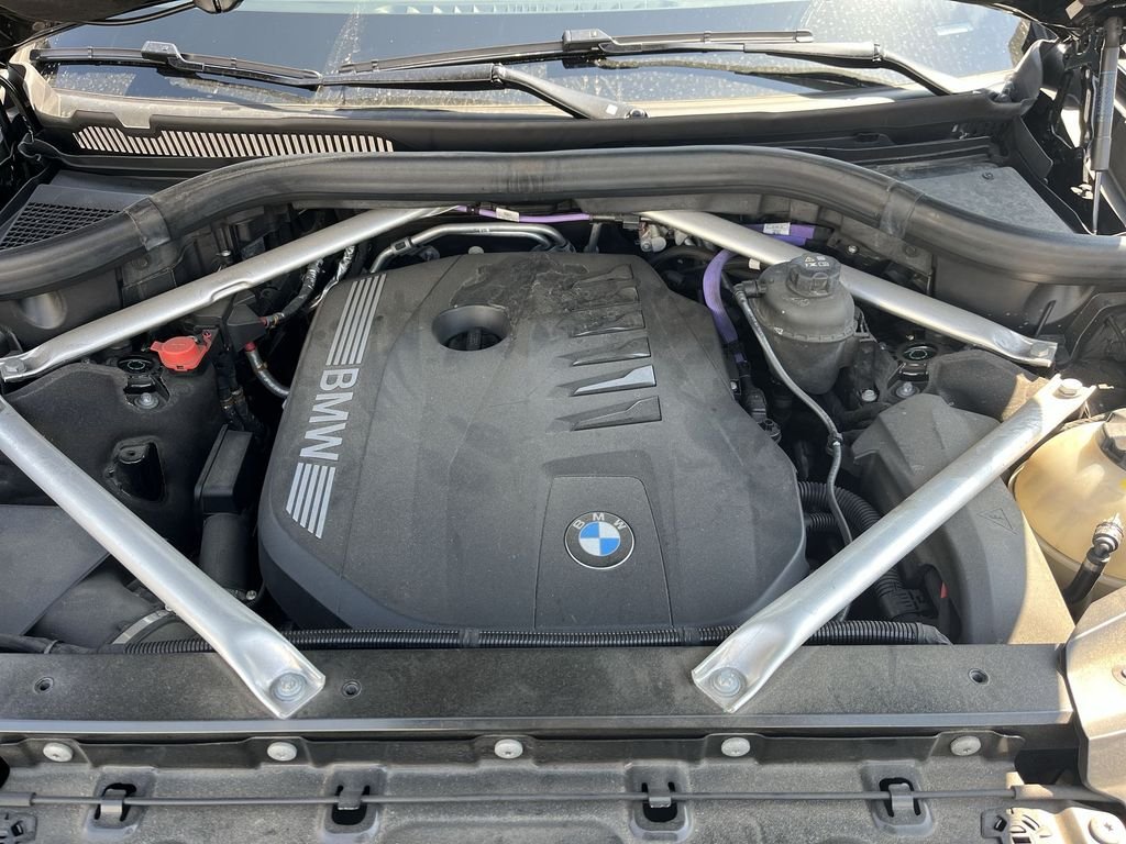 Certified Used 2025 Black BMW xDrive40i image 26