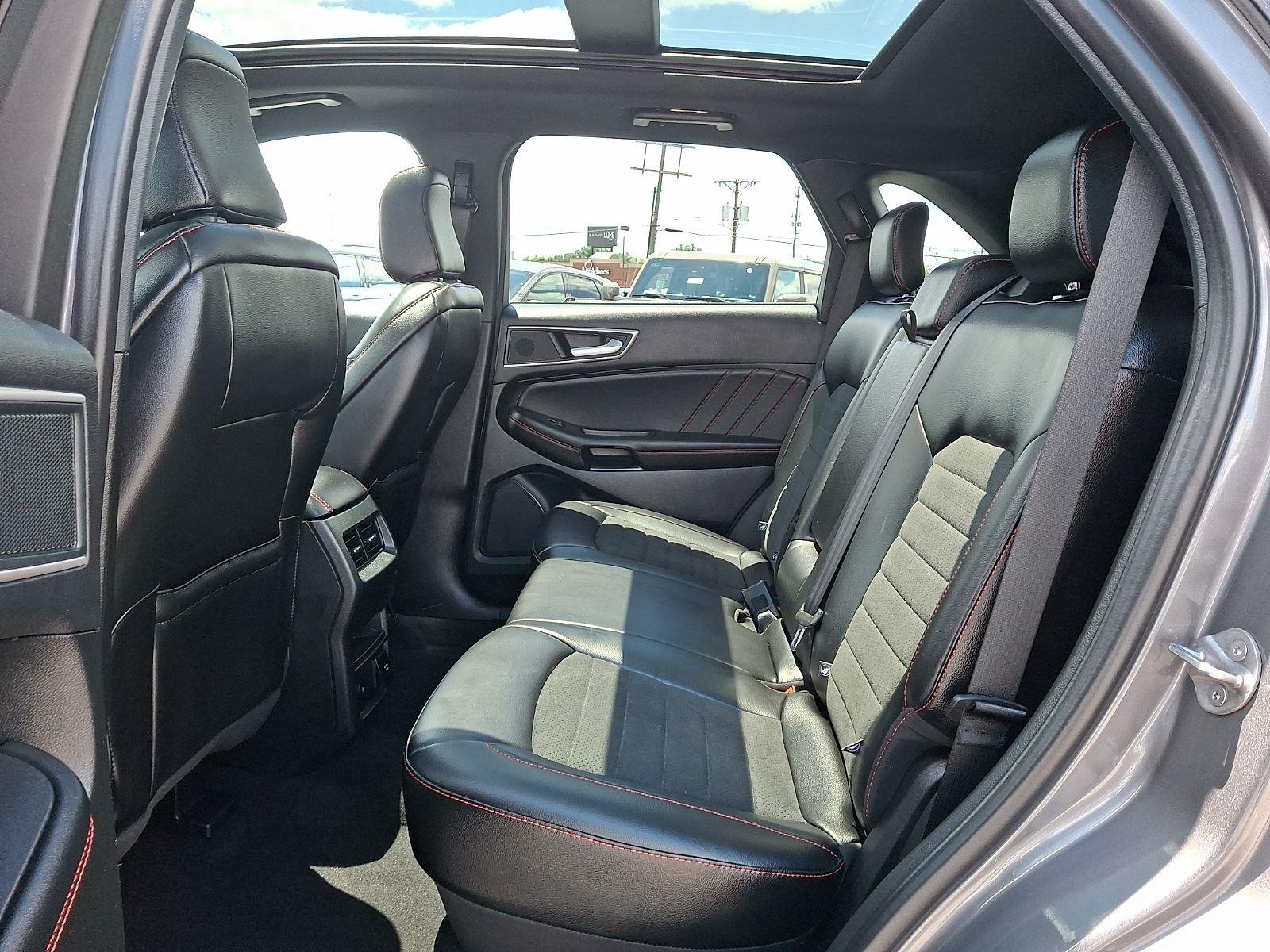 Certified Used 2024 Carbonized Gray Ford ST-Line image 12