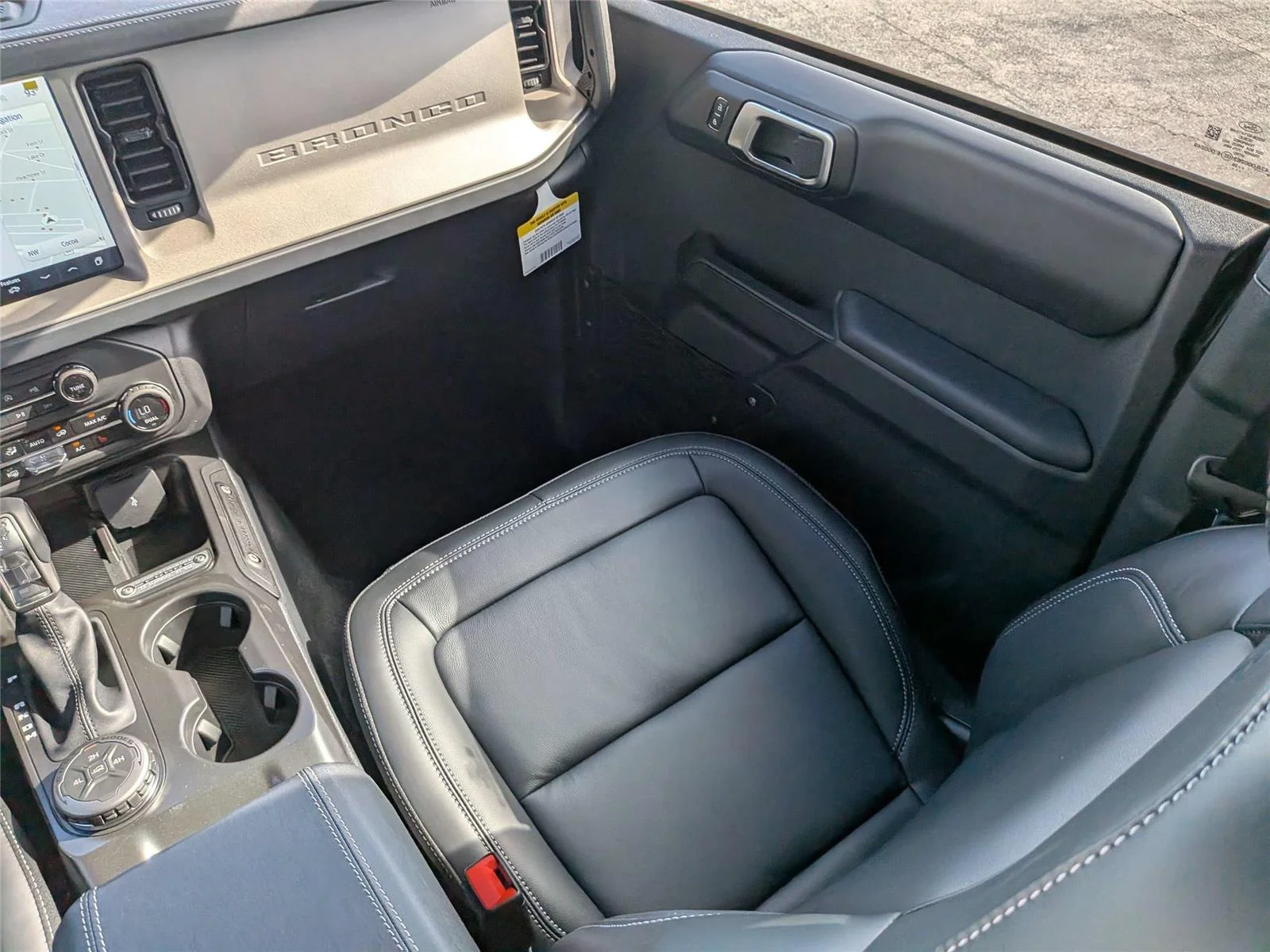 New 2026 Avalanche Gray Ford Outer Banks® image 17