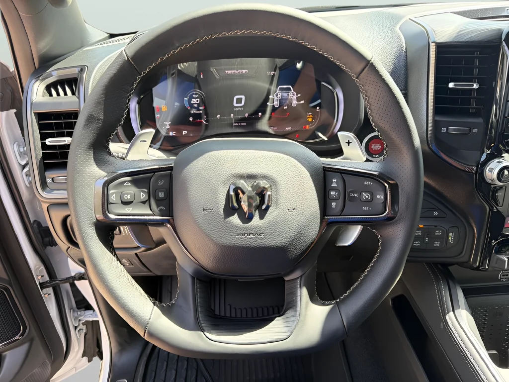 New 2027 Bright White Clear-Coat Exterior Paint RAM RHO image 21