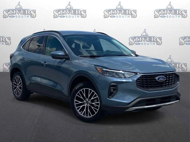 2025 Ford Escape Base