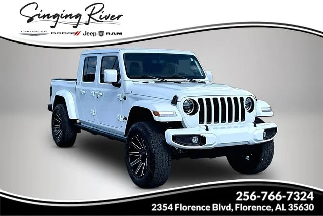 Used 2023 White Jeep Overland image 1