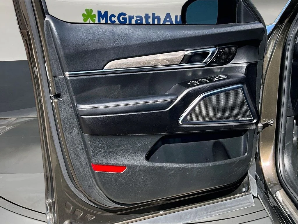 Used 2022 Green Kia SX image 23