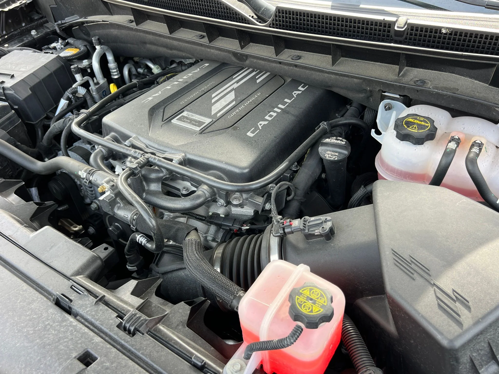 Used 2025 Black Cadillac V-Series image 46