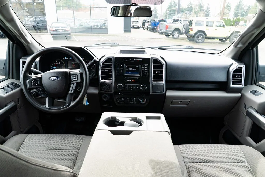 Used 2016 White Ford XLT image 8