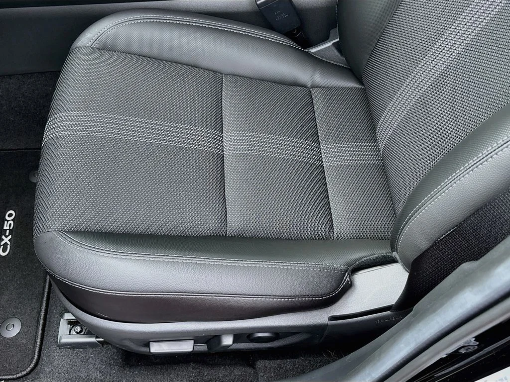 New 2026 Jet Black Mica Mazda 2.5 S Preferred AWD image 19