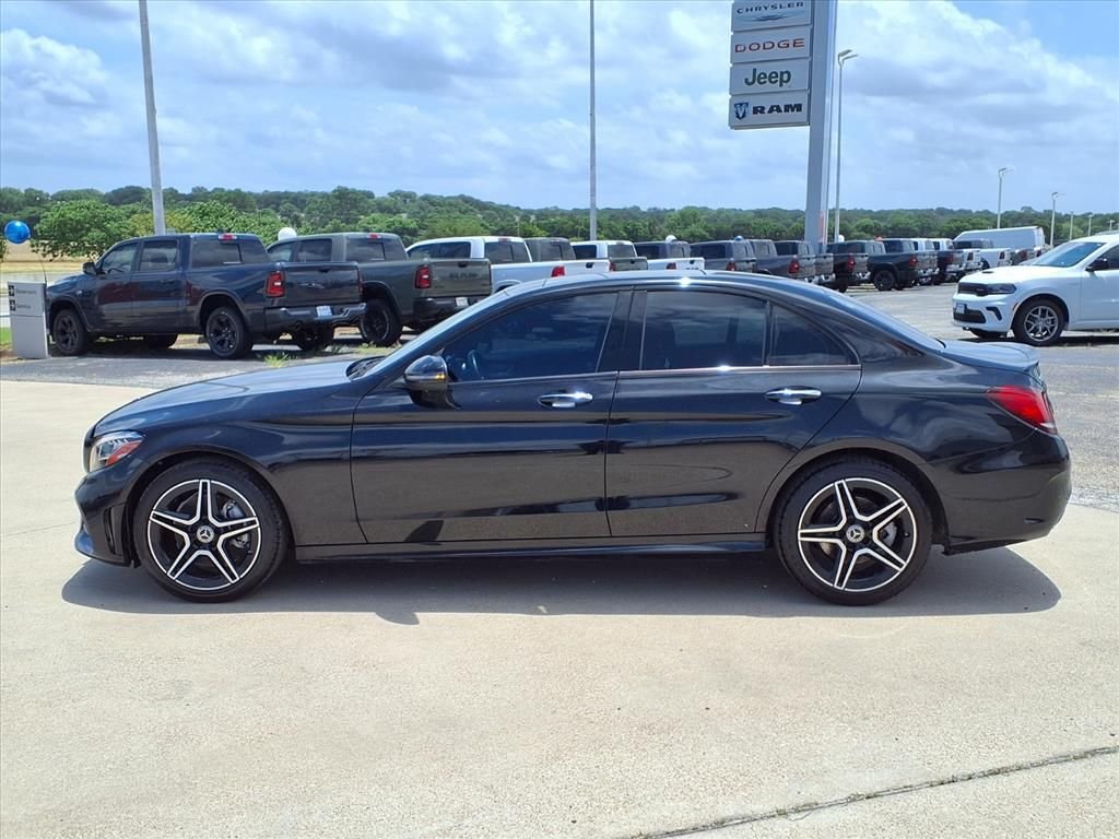 Used 2021  Mercedes-Benz C 300 image 4