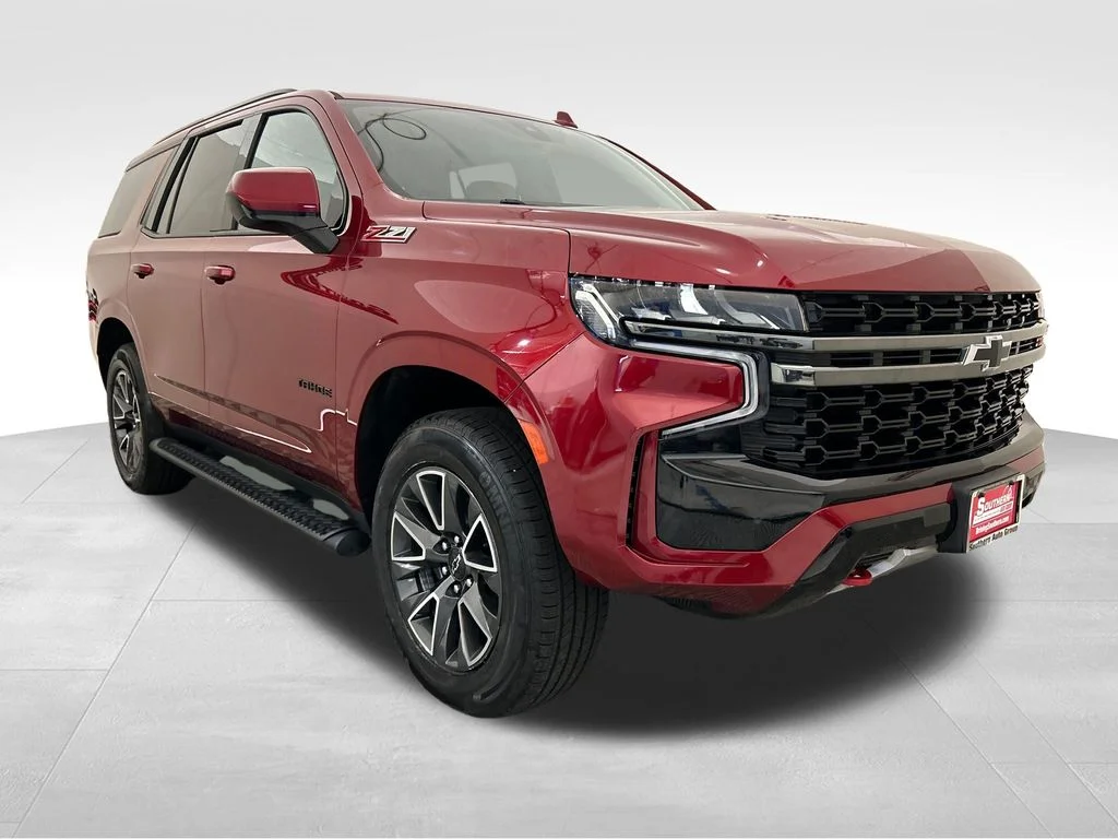Used 2022 Red Chevrolet Z71 image 8