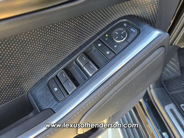 Used 2025 Black Lexus 550 Premium+ image 23