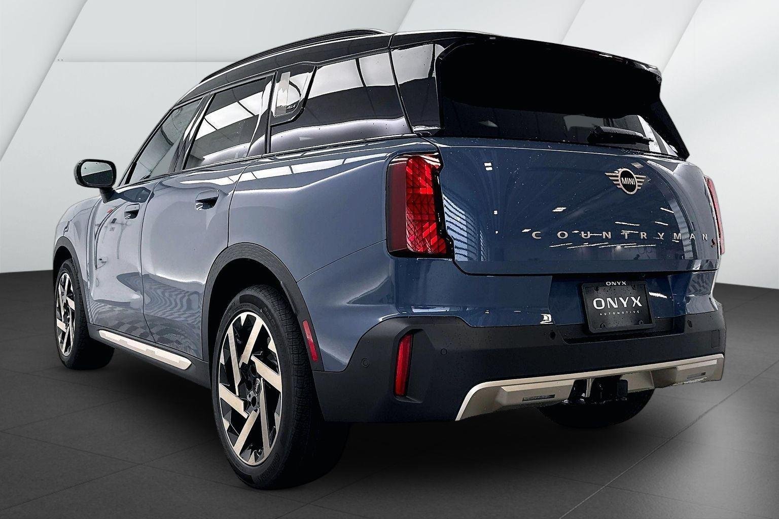 New 2027 Slate Blue Metallic MINI S image 9