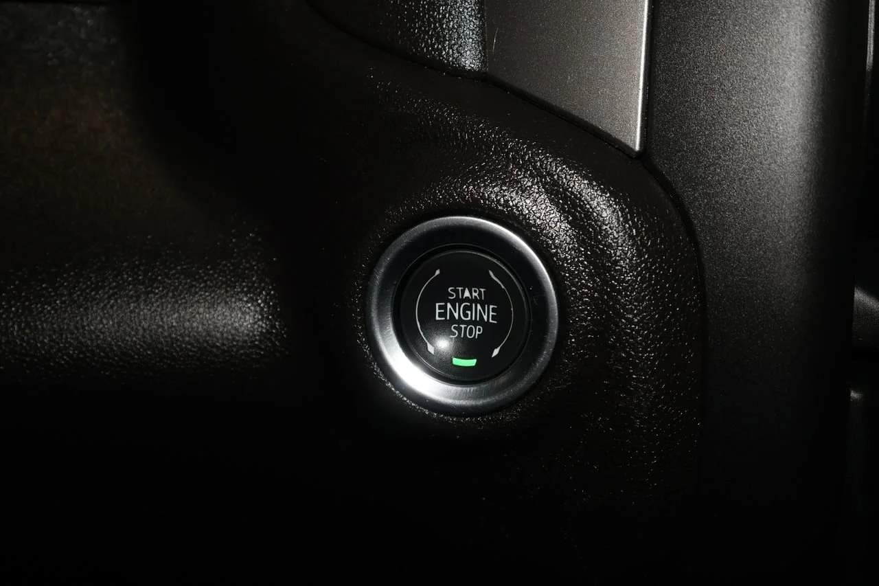 Used 2024 Onyx Black GMC Pro image 15