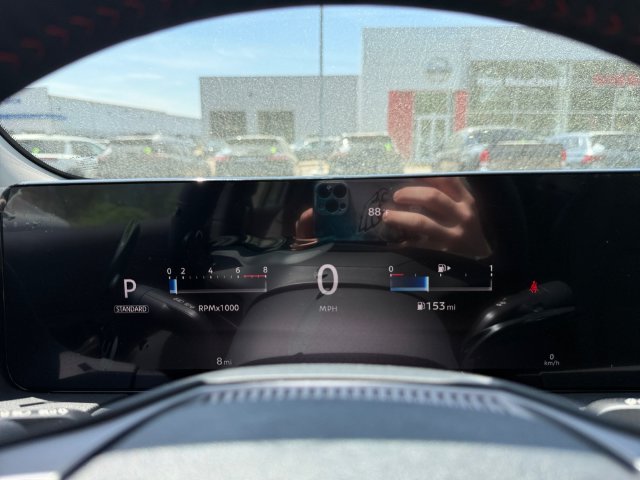 2026 Nissan Sentra SR - Photo 9