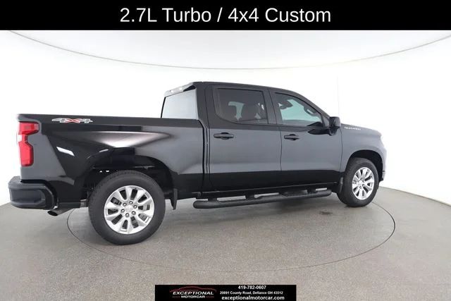 Used 2023 Black Chevrolet Custom image 20