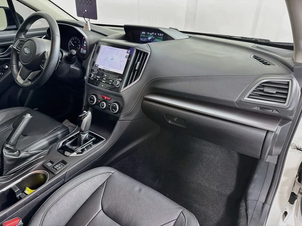 Used 2017 White Subaru 2.0i Limited image 35