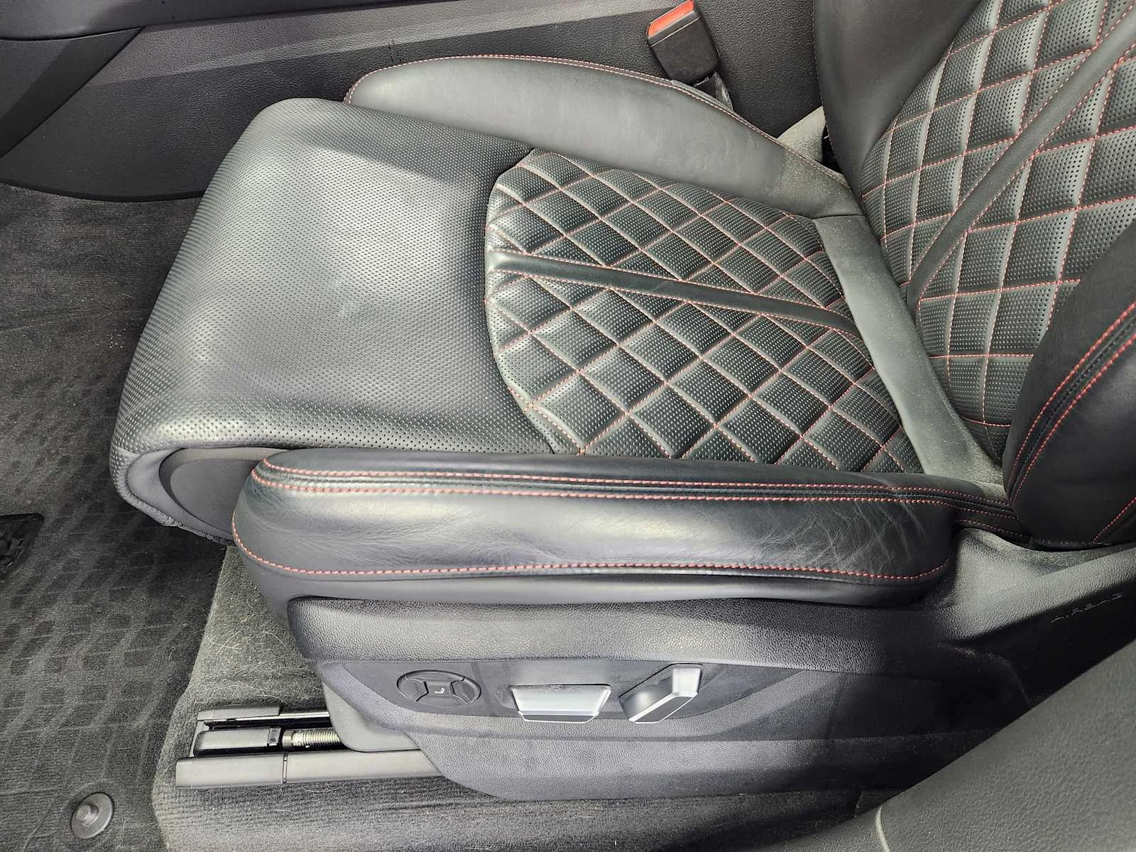 Used 2025 MATTE BLACK Audi Prestige image 17