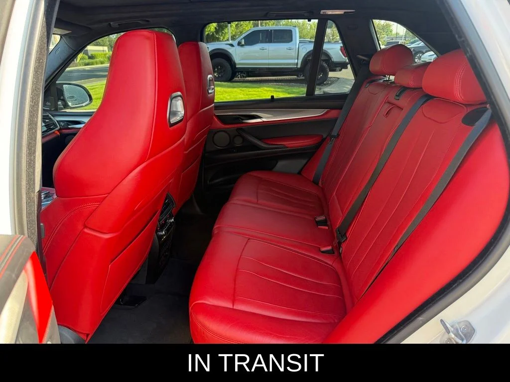 Used 2015 White BMW Base image 7