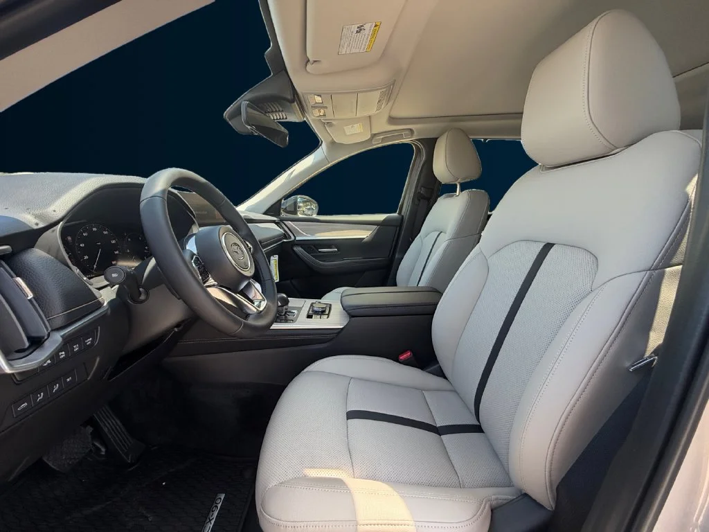 New 2026 Silver Mazda 3.3 Turbo Premium image 10