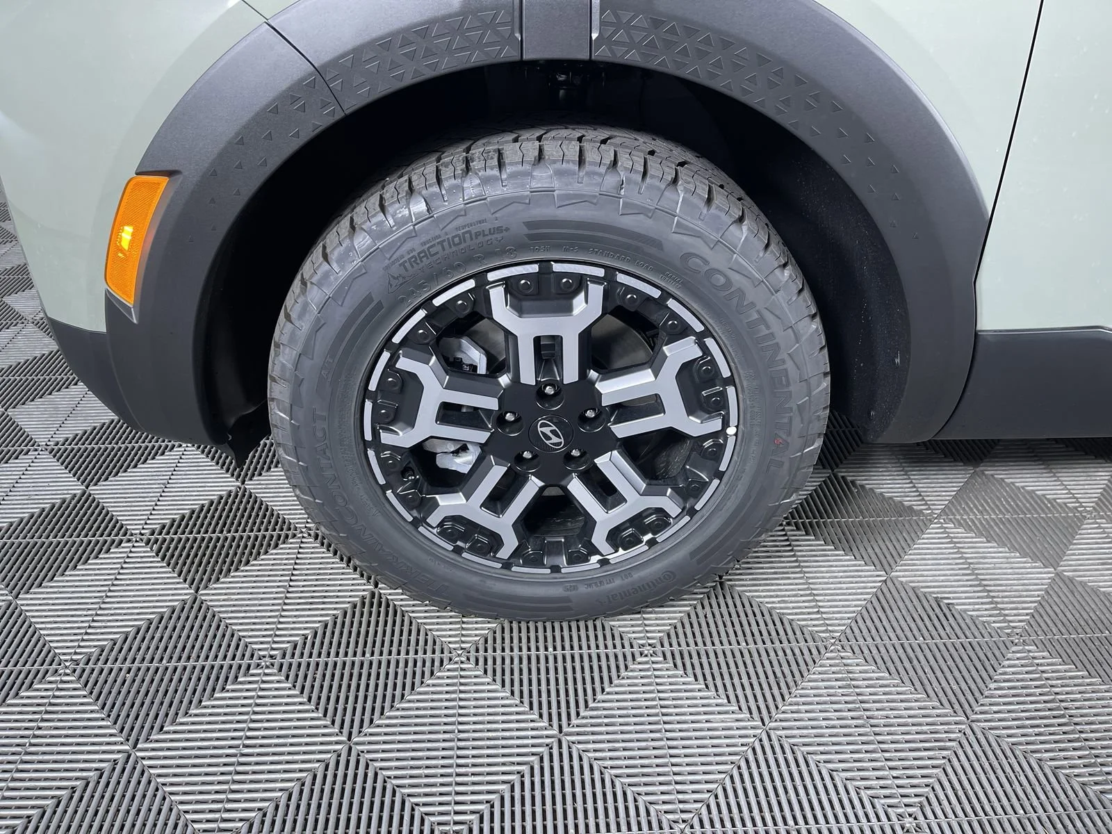 2025 Hyundai Santa Cruz XRT - Photo 9