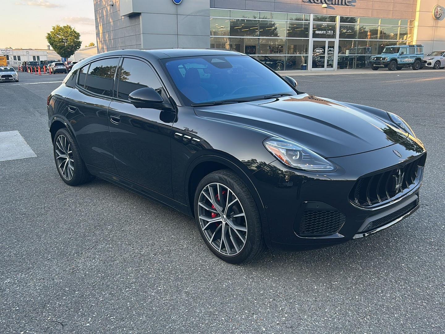 Used 2023 Nero Tempesta Metallic Maserati Modena image 7
