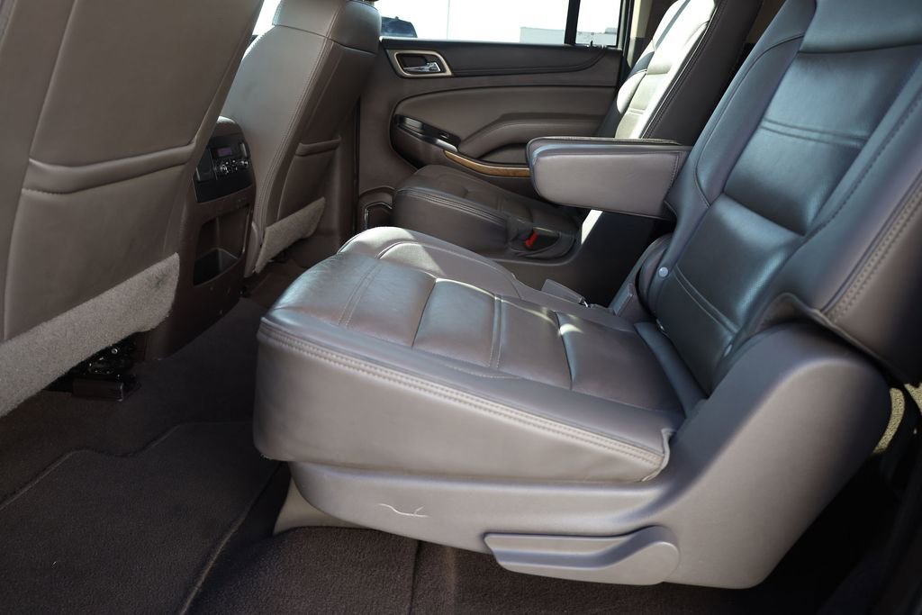 Used 2020 Summit White GMC Denali image 18