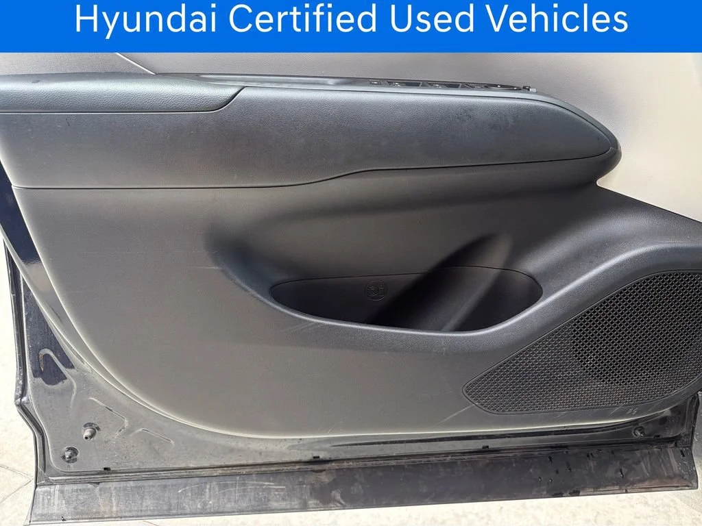 Certified Pre-Owned 2025 Hyundai Tucson Hybrid SEL Convenience